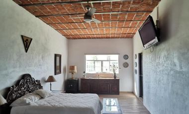 Viñedo en venta de 93 ha en México, gran potencial enoturístico e inversión patrimonial.