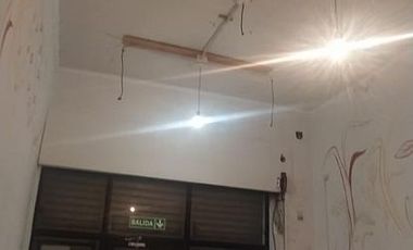 Local - Marmol Excelente Ubicacion !!!!!