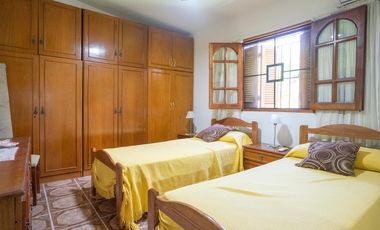 Casa de Tres Dormitorios en Venta en Granadero Baigorria