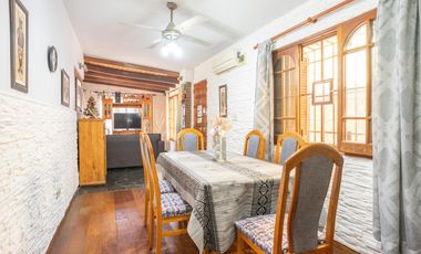 Casa de Tres Dormitorios en Venta en Granadero Baigorria