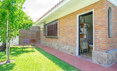 Casa de Tres Dormitorios en Venta en Granadero Baigorria