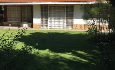 Importante Chalet Barrio ingles  - Temperley Oeste
