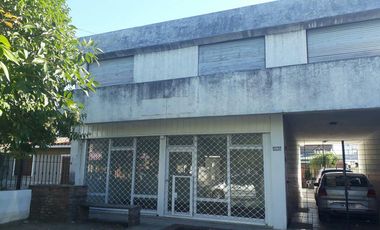 VENDO LOCAL COMERCIAL B° VILLA CABRERA-OCTAVIO PINTO