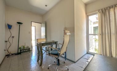 Oficina en venta en Lanús Oeste