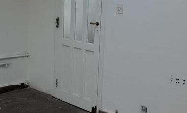 Casa en  barrio Pompeya