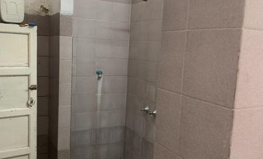 Depósito en  Munro a 30 mts de la Av Velez Sarsfield