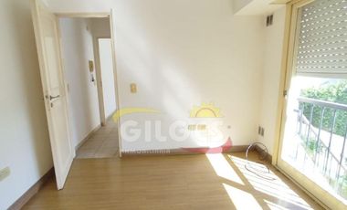 Alquiler de Departamento 2 ambientes en Ramos Mejia  Con patio