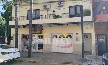 Alquiler de Departamento 2 ambientes en Ramos Mejia  Con patio