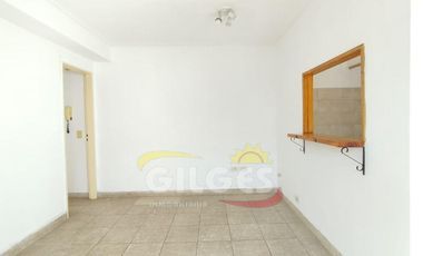 Alquiler de Departamento 2 ambientes en Ramos Mejia  Con patio