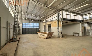 Local en ALQUILER en Cipolletti, 45metros de frente de Ruta 22