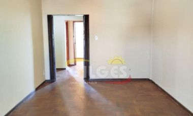 Venta de Departamento 3 Ambientes  en Ciudadela  Buen Estado