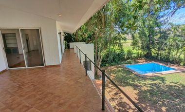 Bonita Casa en Venta dentro del Club de Golf la Ceiba