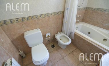 Casa en alquiler en El Ombú