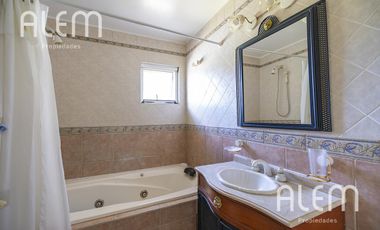 Casa en alquiler en El Ombú