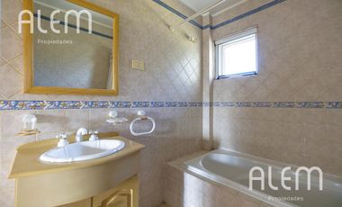 Casa en alquiler en El Ombú