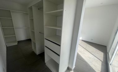 Venta / Alquiler amoblado Casa 5 ambientes en Santa Juana en Canning