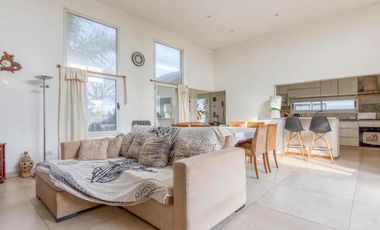 Casa en Venta | Barrio San Sebastián Escobar | con excelentes terminaciones