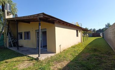 VENTA CASA 3 AMBIENTES PARQUE JARDIN EZEIZA