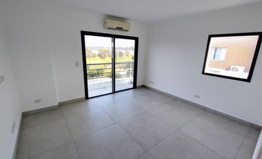 CASA EN VENTA, EL CANTON, BARRIO PUERTO