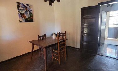 Casa en  L. Oliver al 1900, Lomas de Zamora