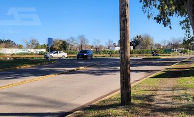 Lote de 1300 m² sobre Camino de la Ribera – Ubicación estratégica en Merlo