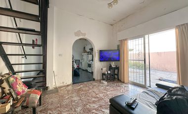 PH en Venta en Lanus Oeste con patio