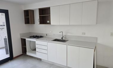 VENTA DÚPLEX 4 AMBIENTES EN VILLA ADELINA