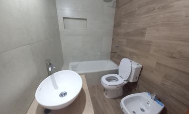 VENTA DÚPLEX 4 AMBIENTES EN VILLA ADELINA
