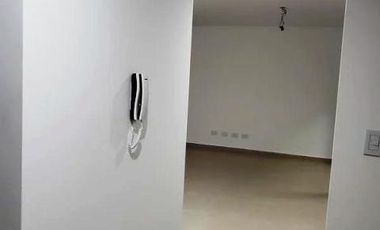 Almirante Brown 2610 - Lomas de Zamora Este