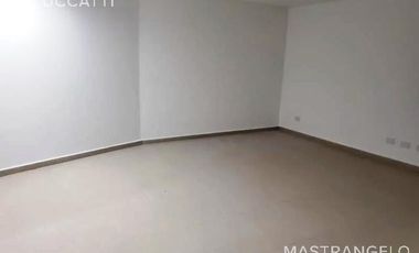 Almirante Brown 2610 - Lomas de Zamora Este