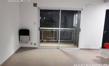 Almirante Brown 2610 - Lomas de Zamora Este