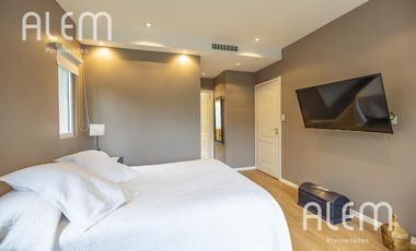 Casa en Venta en Saint Thomas Sur, Canning | 4 Dormitorios