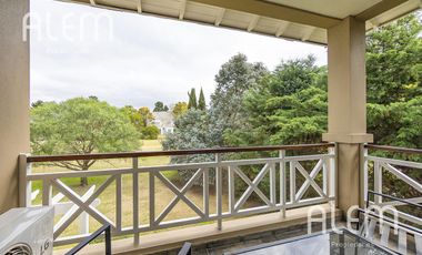 Casa en Venta en Saint Thomas Sur, Canning | 4 Dormitorios