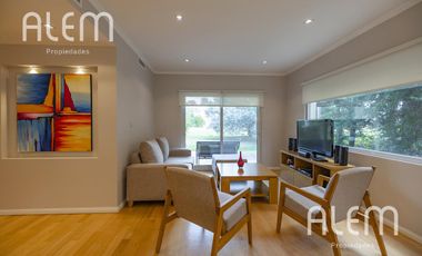 Casa en Venta en Saint Thomas Sur, Canning | 4 Dormitorios