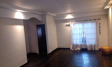 Ph 4 ambientes, 3 dormitorios (suite) quincho con parrilla, terraza. Exc. ubicación.