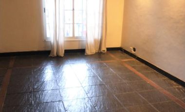 Ph 4 ambientes, 3 dormitorios (suite) quincho con parrilla, terraza. Exc. ubicación.