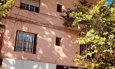 Ph 4 ambientes, 3 dormitorios (suite) quincho con parrilla, terraza. Exc. ubicación.