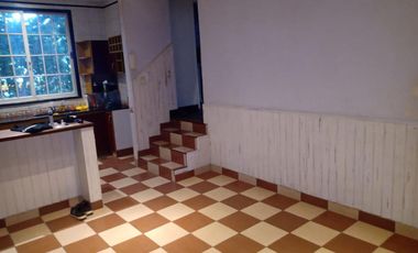 Ph 4 ambientes, 3 dormitorios (suite) quincho con parrilla, terraza. Exc. ubicación.