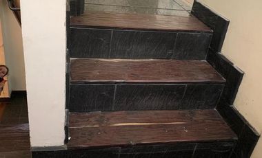 Ph 4 ambientes, 3 dormitorios (suite) quincho con parrilla, terraza. Exc. ubicación.