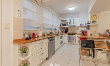 Departamento 6 ambientes con dependencia en alquiler Retiro