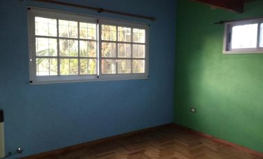 CHALET EN ADROGUE - TOMA EN PARTE DE PAGO DEPTO EN CABA O MAR DEL PLATA