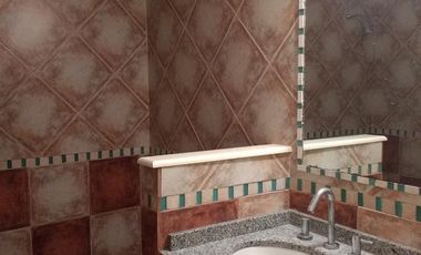 CHALET EN ADROGUE - TOMA EN PARTE DE PAGO DEPTO EN CABA O MAR DEL PLATA