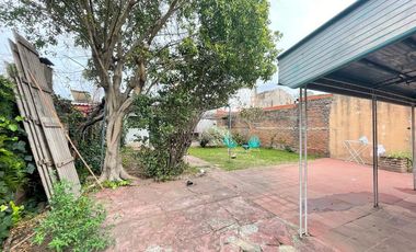 Casa de tres ambientes en venta