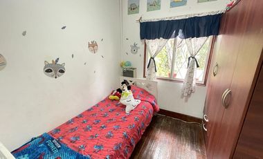 Casa de tres ambientes en venta