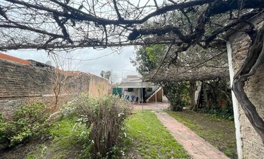 Casa de tres ambientes en venta