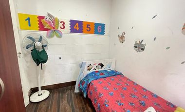 Casa de tres ambientes en venta