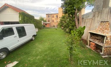 Casa venta 4 ambientes en Turdera