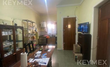 Casa venta 4 ambientes en Turdera