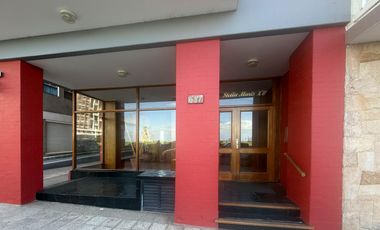 Dpto 2 amb. con vista lateral al mar. MIRAMAR