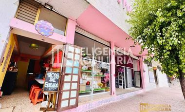 LOCAL DE DOS NIVELES EN RENTA - EN TEXCOCO CENTRO